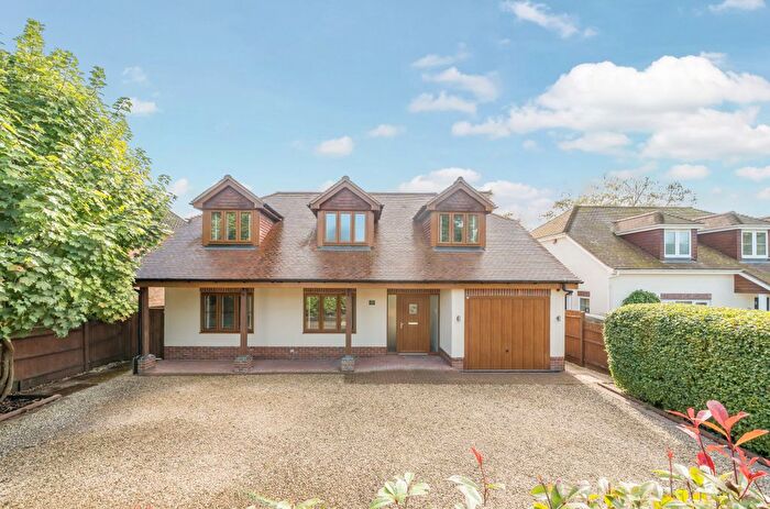 4 Bedroom Detached House For Sale In Western Road, Chandler's Ford, Hampshire, SO53