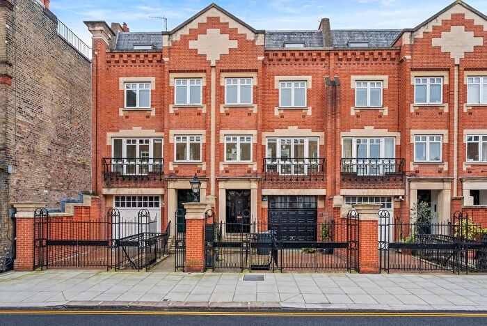7 Bedroom Terraced House For Sale In Flood Street, London, SW3