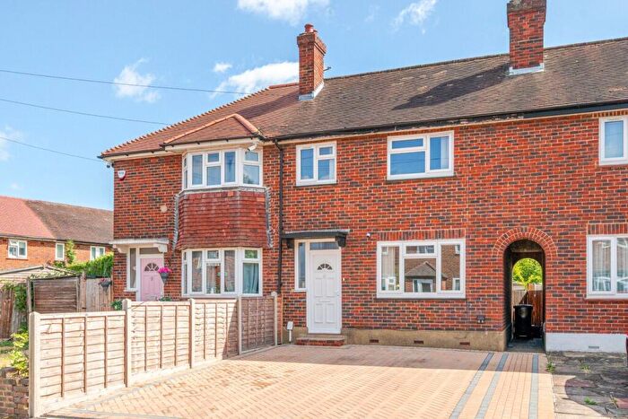3 Bedroom Terraced House For Sale In Barwood Avenue, West Wickham, Kent, BR4