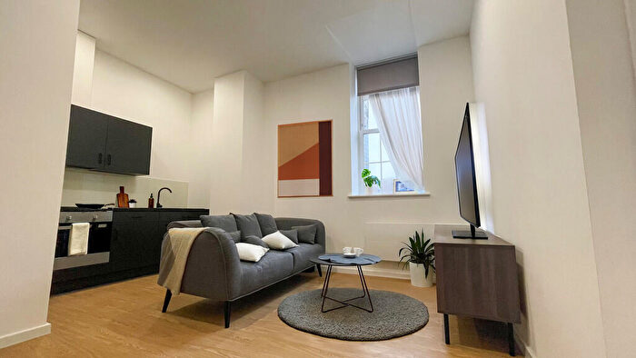 1 Bedroom Apartment To Rent In Spot, Deansgate, BL1