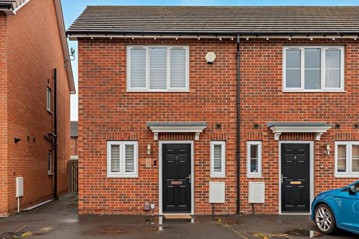 2 Bedroom End Of Terrace House For Sale In Lowe Lane, Castleford, West Yorkshire, WF10