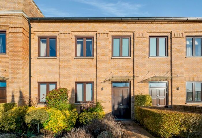 3 Bedroom Terraced House To Rent In Soane Square Bentley Priory, HA7