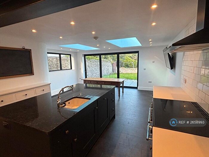 4 Bedroom Semi-Detached House To Rent In Hamlet Cottages, Honiton, EX14
