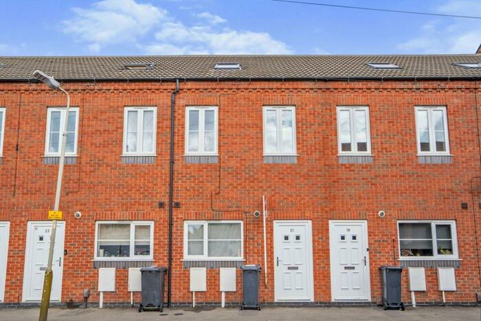 4 Bedroom Terraced House To Rent In Dartford Road, Leicester, LE2
