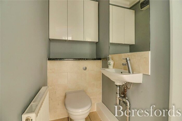 2 Bedroom Detached House For Sale In Mill Green, Halstead, CO9