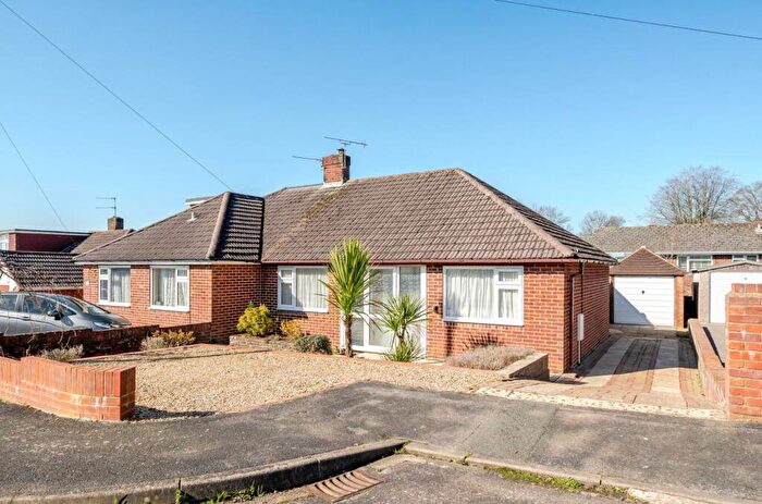 2 Bedroom Detached Bungalow To Rent In Craven Road, Chandlers Ford, SO53