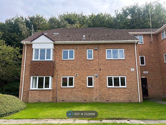 1 Bedroom Flat To Rent In Findlay Close, Rainham, ME8