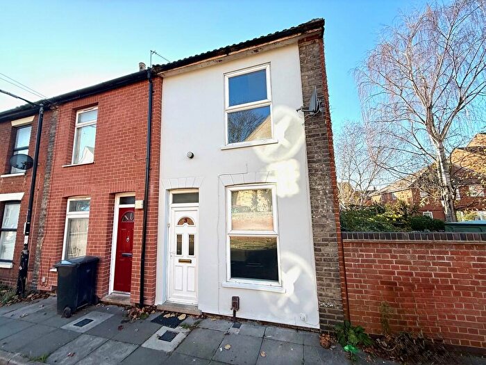 2 Bedroom End Of Terrace House To Rent In Emlen Street, Ipswich, IP1