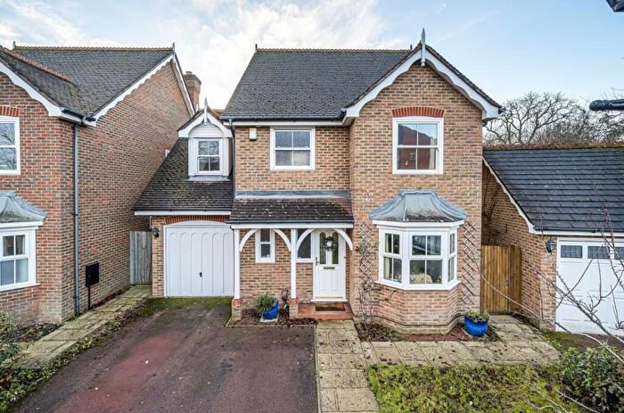 4 Bedroom Detached House To Rent In D'arcy Place Bromley, BR2