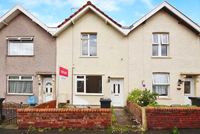2 Bedroom Terraced House For Sale In Victoria Park, Kingswood, Bristol, BS15