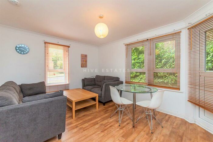 2 Bedroom Flat To Rent In Orchard Place, Jesmond, Newcastle Upon Tyne, NE2