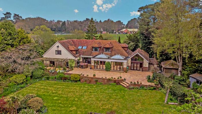 5 Bedroom Detached House For Sale In Ashmore Green Road, Cold Ash, Thatcham, Berkshire, RG18