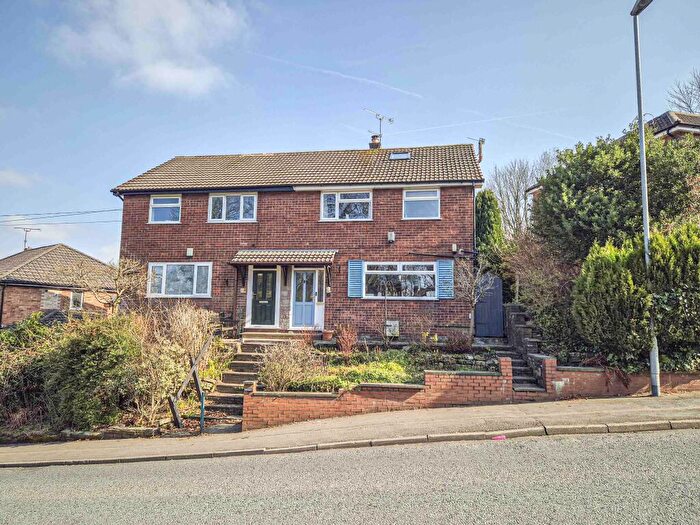 3 Bedroom Semi-Detached House For Sale In Rhodes Hill, Lees, Oldham, OL4