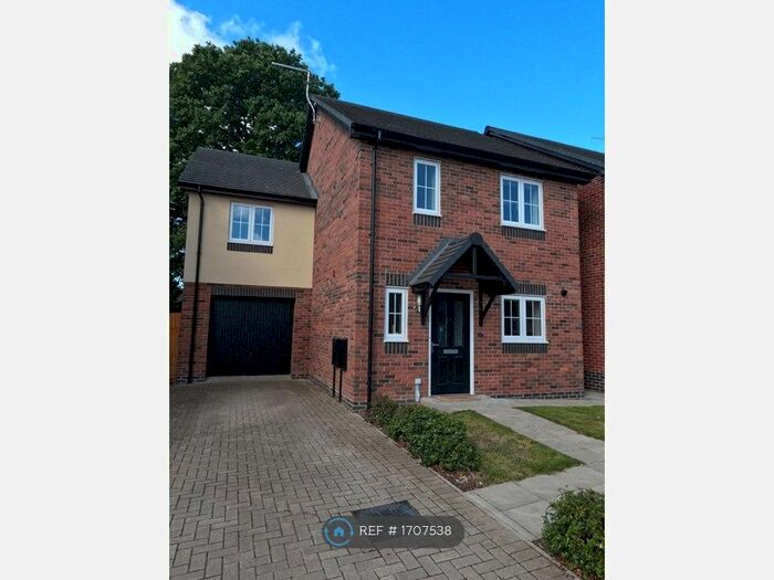4 Bedroom Detached House To Rent In Campion Way, Uttoxeter, ST14
