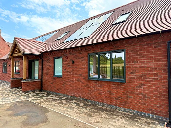 4 Bedroom Apartment To Rent In Sandy Lane, Leamington Spa, CV32