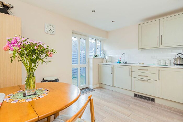 2 Bedroom Semi-Detached Bungalow For Sale In Rock Road, Finedon, NN9