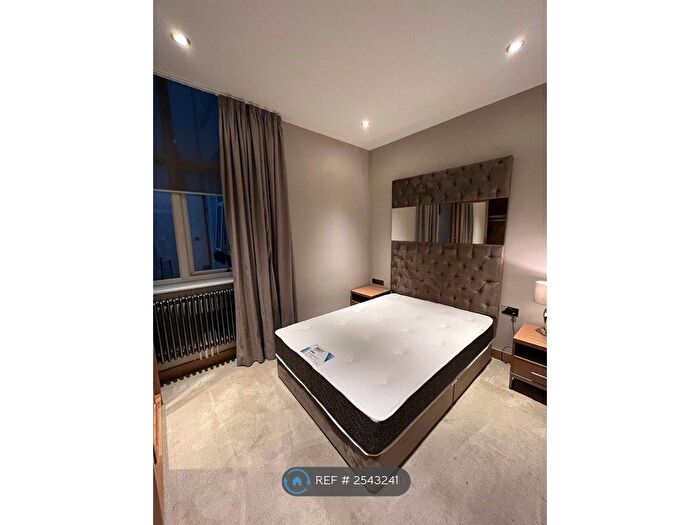 1 Bedroom Flat To Rent In Butts Court, Leeds, LS1