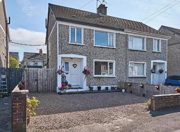 3 Bedroom Semi-Detached House For Sale In Broomhill Park, Bangor, BT20
