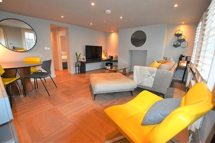 1 Bedroom Flat To Rent In City Road, London, EC1V