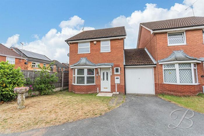 3 Bedroom Link Detached House For Sale In Newton Close, Gateford, Worksop, S81