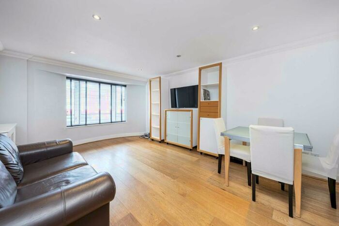 1 Bedroom Flat To Rent In Gunter Grove, Chelsea, SW10