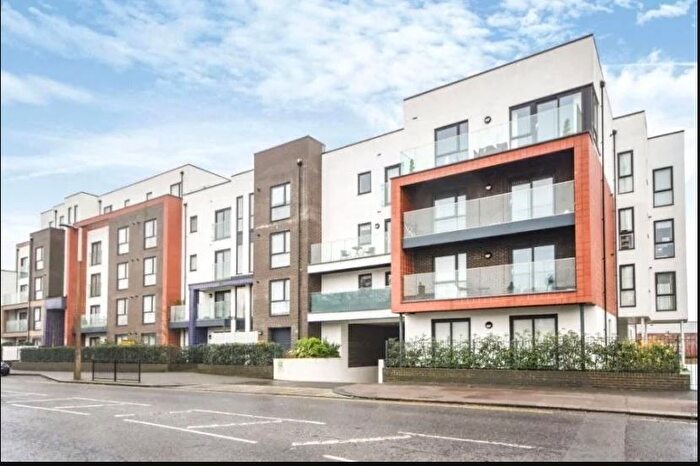 2 Bedroom Flat To Rent In - Sutton Road, Southend-On-Sea, SS2
