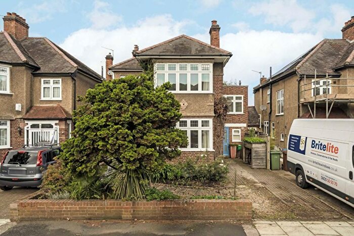 5 Bedroom Semi Detached House To Rent In Therapia Road, East Dulwich, SE22