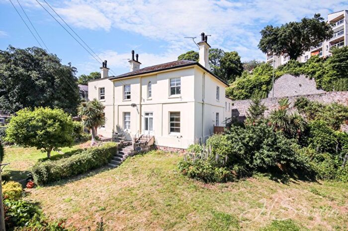 2 Bedroom Flat To Rent In Torwood Gardens Road, Torquay, TQ1