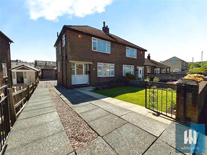 3 Bedroom Semi Detached House For Sale In Fir Road, Paddock, Huddersfield, Kirklees, HD1
