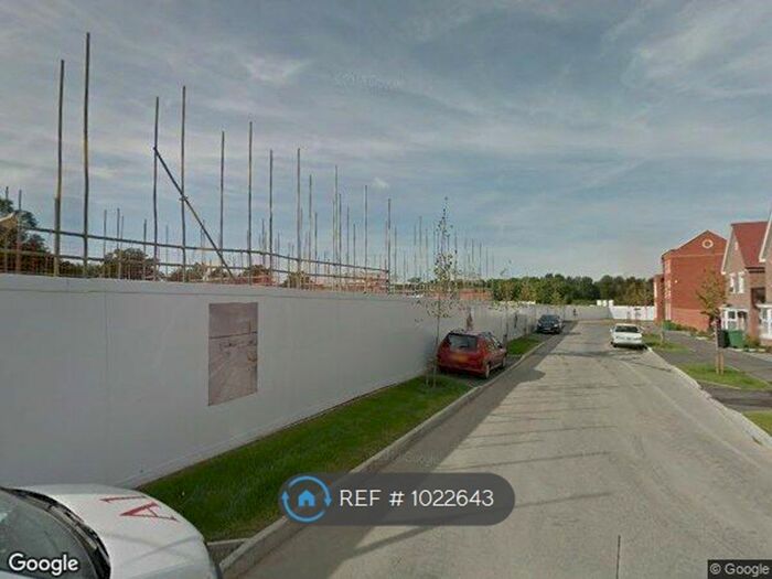 1 Bedroom Flat To Rent In Woolston Place, Sherfield On Loddon, RG27