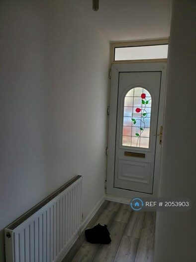 3 Bedroom Terraced House To Rent In Babington Road, Dagenham, RM8