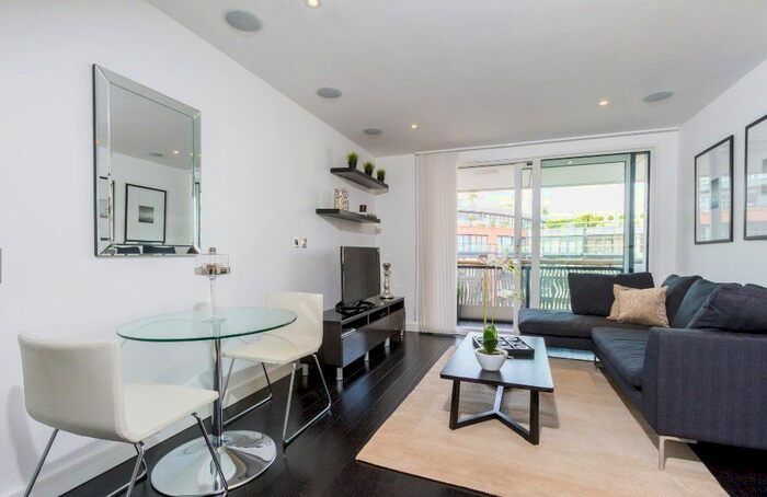 1 Bedroom Flat To Rent In Bramah House, Gatliff Road, Grosvenor Waterside, SW1W