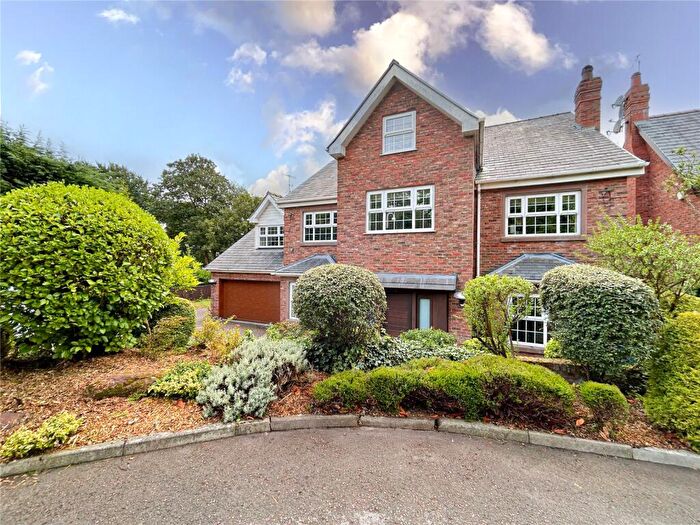 7 Bedroom Detached House To Rent In Three Acres Close, Woolton, Liverpool, Merseyside, L25