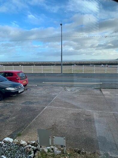 2 Bedroom Maisonette To Rent In Rhos Promenade, Rhos On Sea, LL28