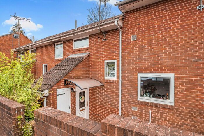 2 Bedroom Terraced House To Rent In May Tree Close, Winchester, SO22