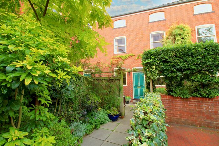 5 Bedroom Town House To Rent In Anchor Quay, Norwich, NR3