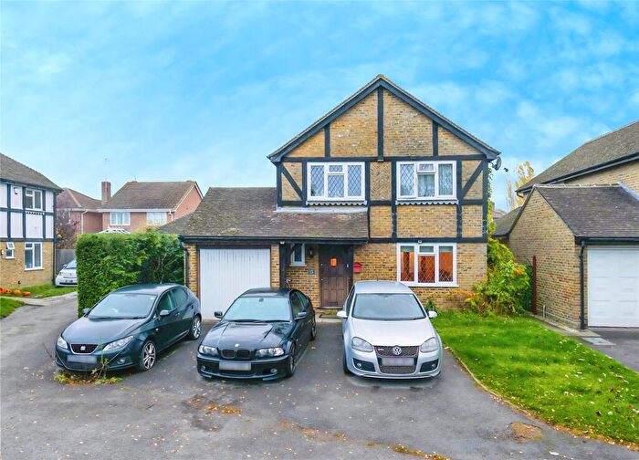 4 Bedroom Detached House For Sale In Wickham Road, Lower Earley, Reading, Berkshire, RG6