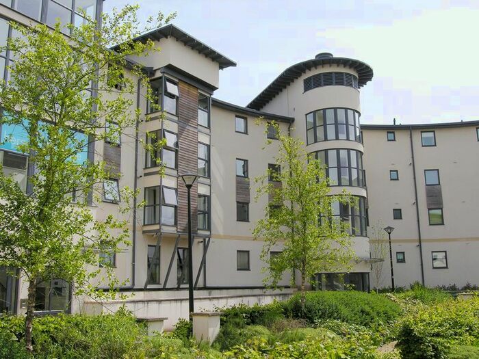 2 Bedroom Flat To Rent In Seacole Crescent, Swindon, SN1