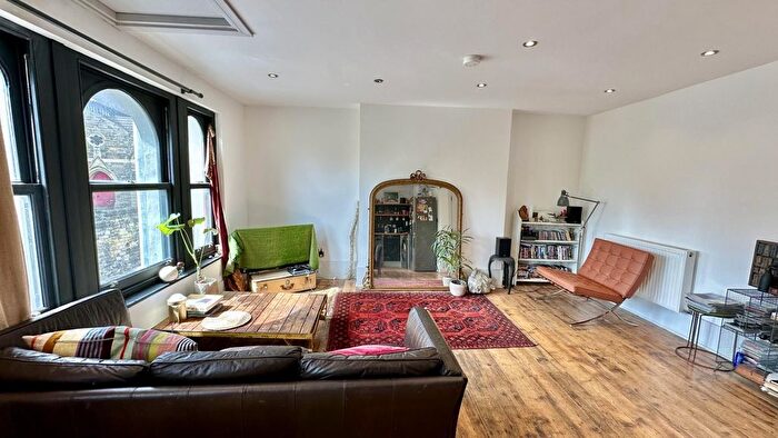 3 Bedroom Flat For Sale In London Road, St. Leonards-On-Sea, TN37