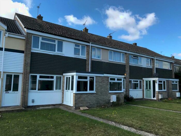 3 Bedroom Terraced House To Rent In Stoneleigh Drive, Carterton, OX18