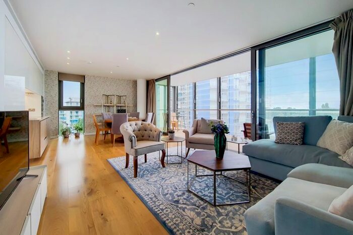 2 Bedroom Flat To Rent In Eastfields Avenue, London, SW18