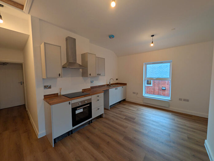 1 Bedroom Flat To Rent In Central Buildings, Hall Street, LL14