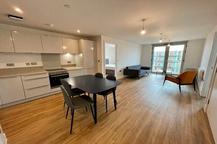 2 Bedroom Flat To Rent In Silbury Boulevard, Milton Keynes, MK9