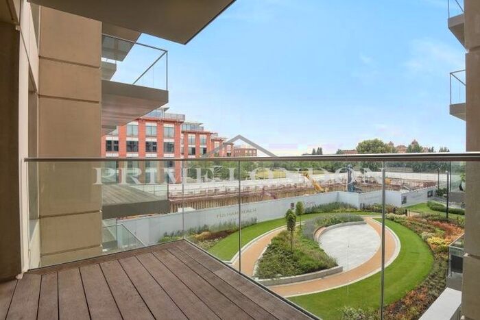 2 Bedroom Flat To Rent In Faulkner House, Fulham Reach, London, W6