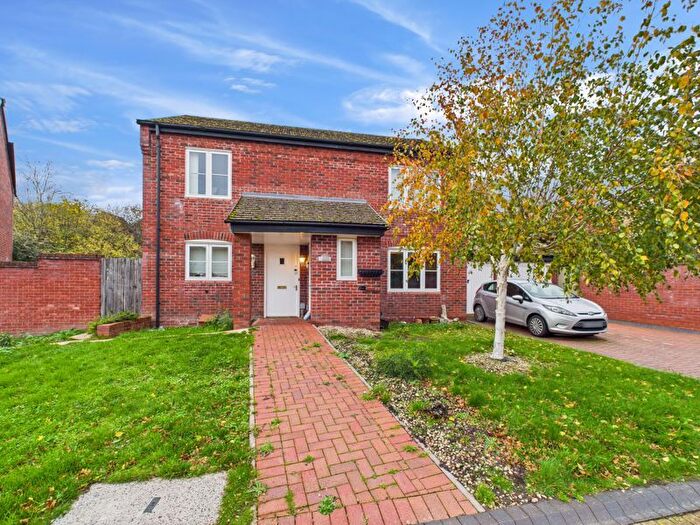 2 Bedroom Flat For Sale In Stocking Park Road, Lightmoor, Telford, Shropshire., TF4