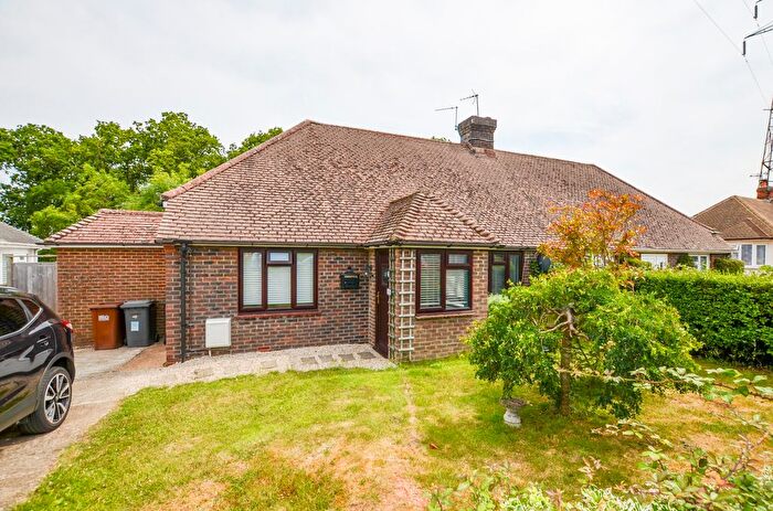 2 Bedroom Bungalow For Sale In West Close, Polegate, East Sussex, BN26