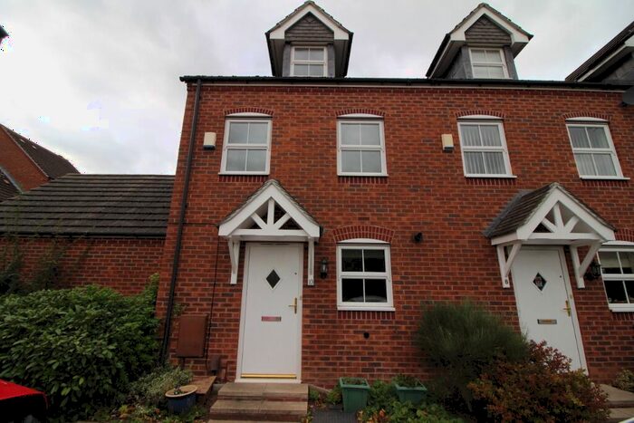 3 Bedroom Town House To Rent In Babbington Drive, Cinderhill, Nottingham, NG6