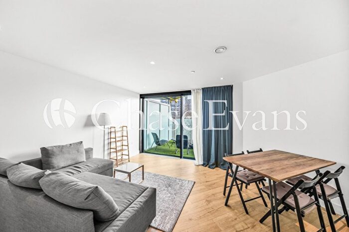 1 Bedroom Flat To Rent In Uncle Building, Churchyard Row, London, SE11