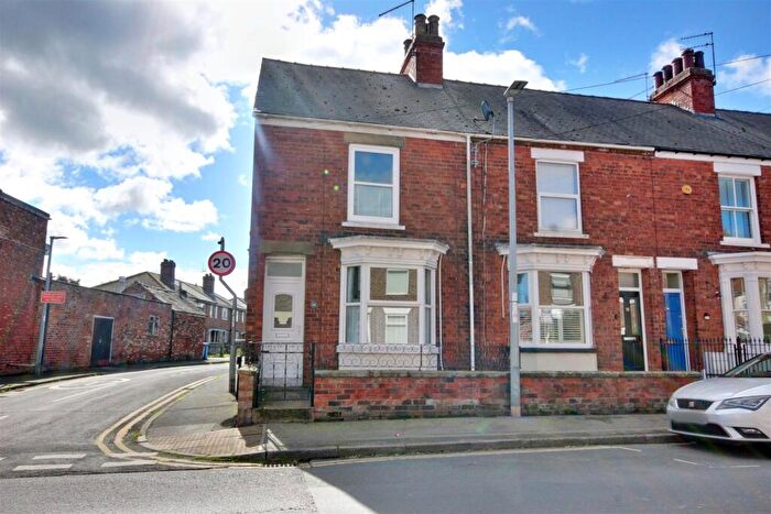 2 Bedroom Terraced House For Sale In Mill Lane, Beverley, HU17
