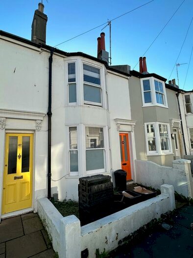 2 Bedroom Terraced House To Rent In Hanover Terrace, Brighton, BN2